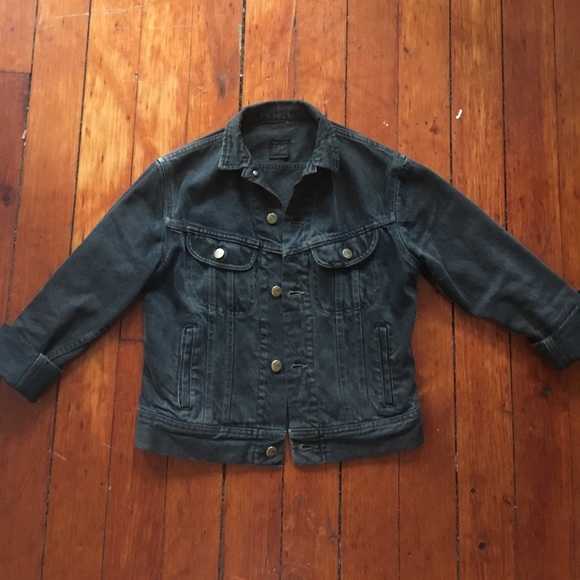 lee black denim jacket